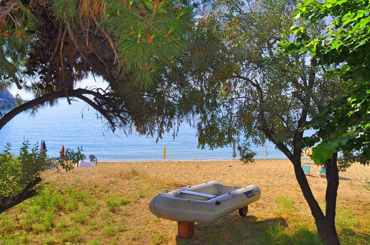דירות PalaiónTsiflíkion Secret Bay מראה חיצוני תמונה